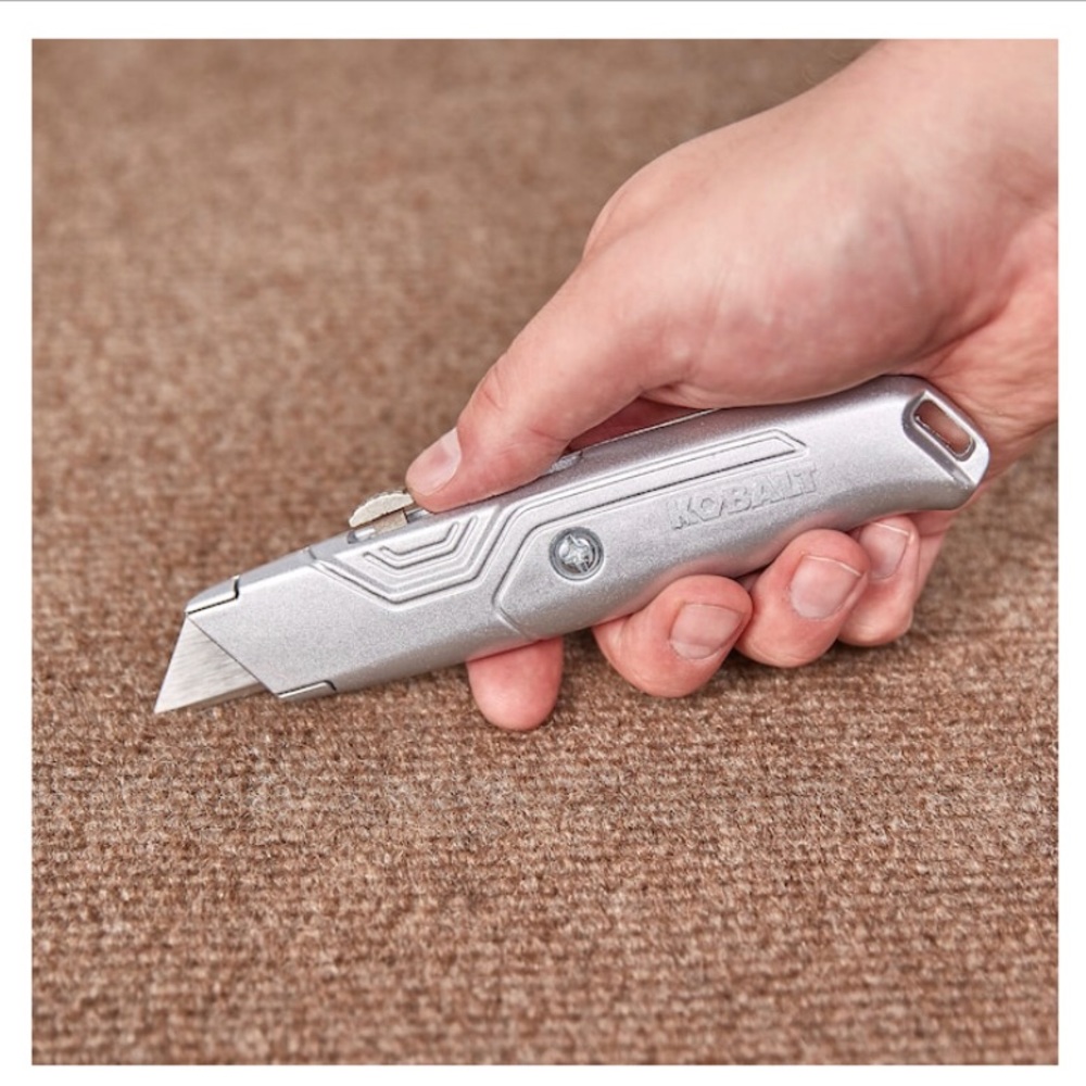 NWT Kobalt 3 blade retractable utility knife. Bundle & save!